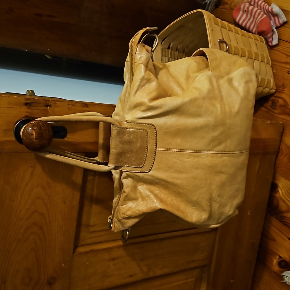 Hobo Sheila cross body bag